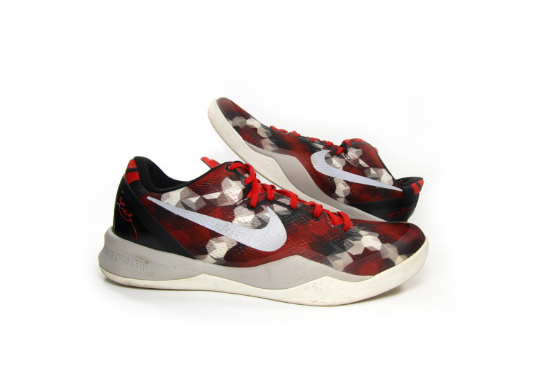 milk snake kobe 8s